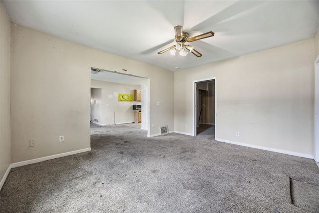 1001 17th Street NE, Cedar Rapids, IA 52402
