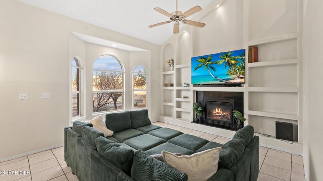 12532 TIERRA ENCINO Drive, El Paso, TX 79938