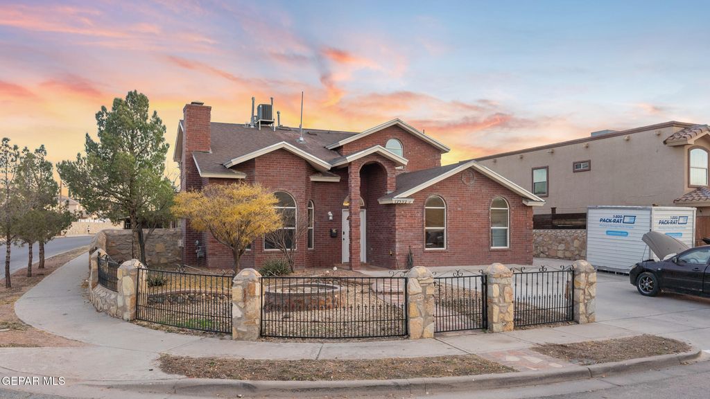 12532 TIERRA ENCINO Drive, El Paso, TX 79938