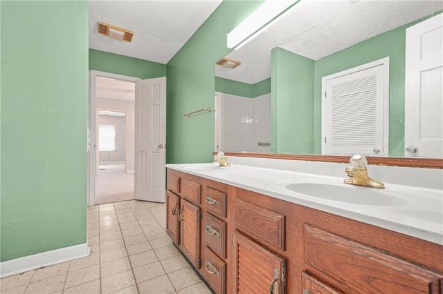 4680 Duval Point SW Way, Snellville, GA 30039