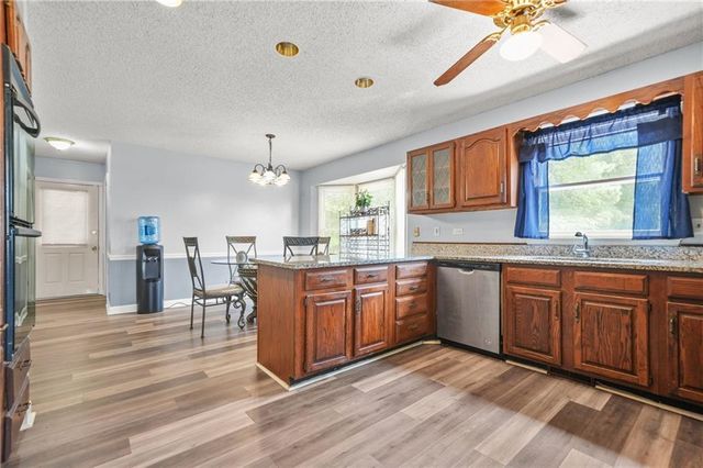 4680 Duval Point SW Way, Snellville, GA 30039