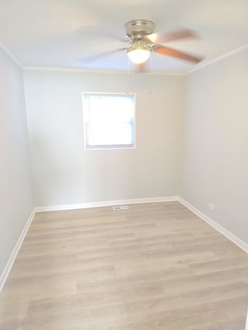 138 Algonquin Street, Park Forest, IL 60466