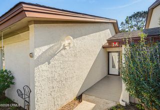 3 Marsh Harbor Dr # A, Beaufort, SC 29907