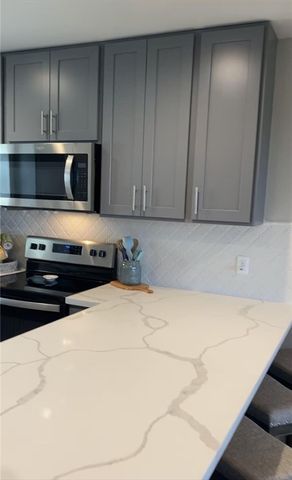 1107 S 11th St B12, Port Aransas, TX 78373