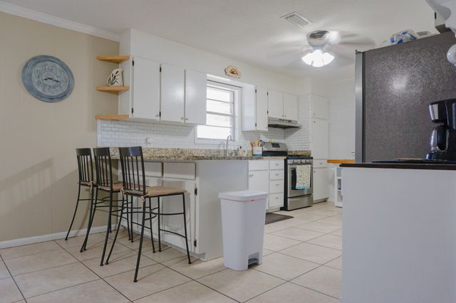 350 NW Barbara Drive, Fort Walton Beach, FL 32548