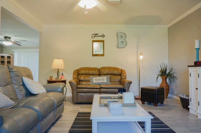 350 NW Barbara Drive, Fort Walton Beach, FL 32548