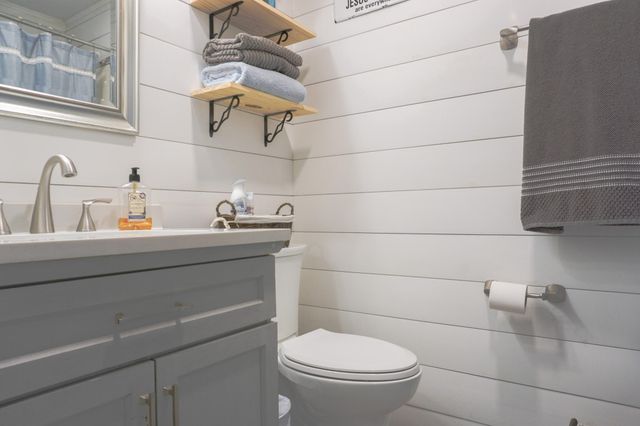 350 NW Barbara Drive, Fort Walton Beach, FL 32548