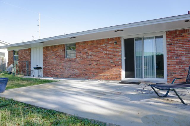 350 NW Barbara Drive, Fort Walton Beach, FL 32548