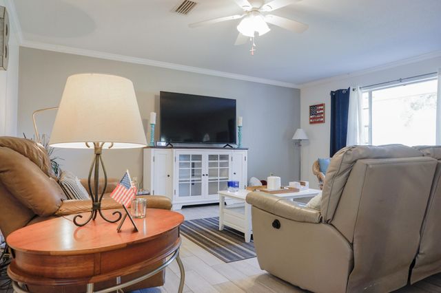 350 NW Barbara Drive, Fort Walton Beach, FL 32548