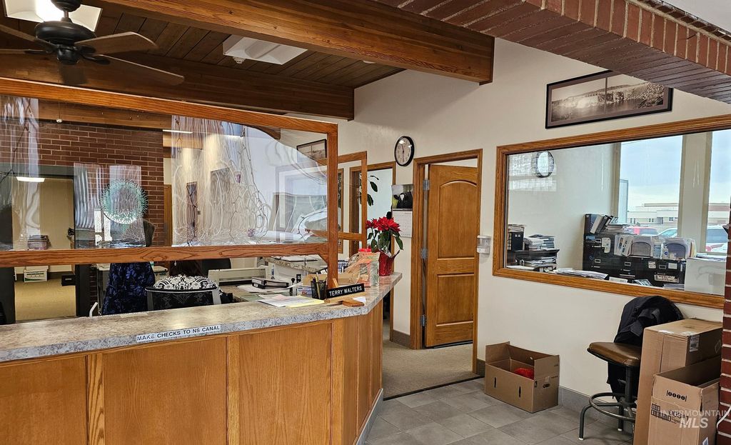 921 N Lincoln, Jerome, ID 83338 photo 3