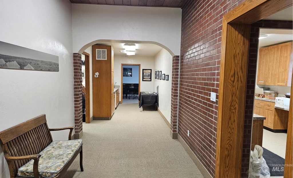 921 N Lincoln, Jerome, ID 83338 photo 5