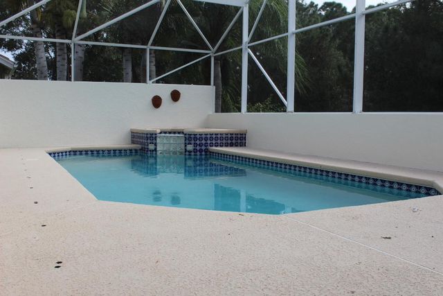 639 SW Lake Charles Circle Circle, Port St. Lucie, Port St Lucie, FL 34986