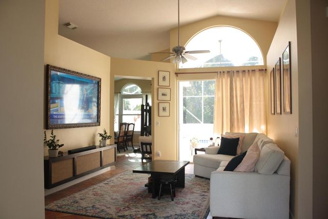 639 SW Lake Charles Circle Circle, Port St. Lucie, Port St Lucie, FL 34986