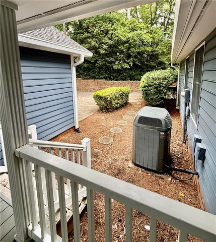 235 Stonehaven Way, Seneca, SC 29672