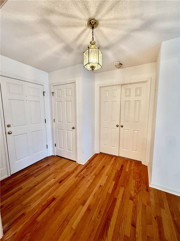235 Stonehaven Way, Seneca, SC 29672