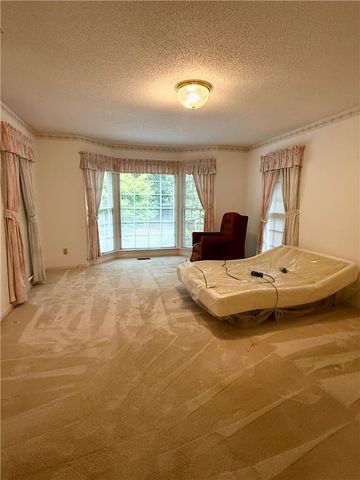 235 Stonehaven Way, Seneca, SC 29672