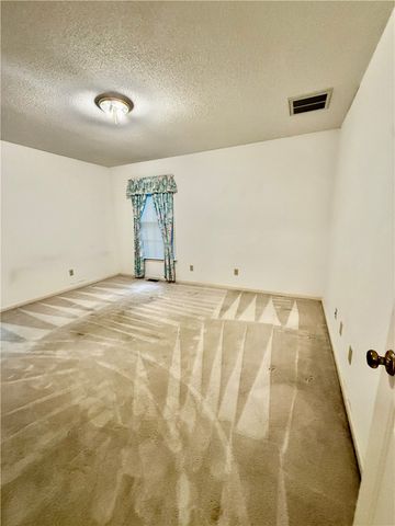 235 Stonehaven Way, Seneca, SC 29672