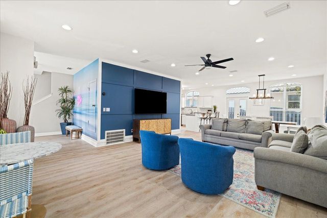 15 Pearl Cove, Miramar Beach, FL 32550