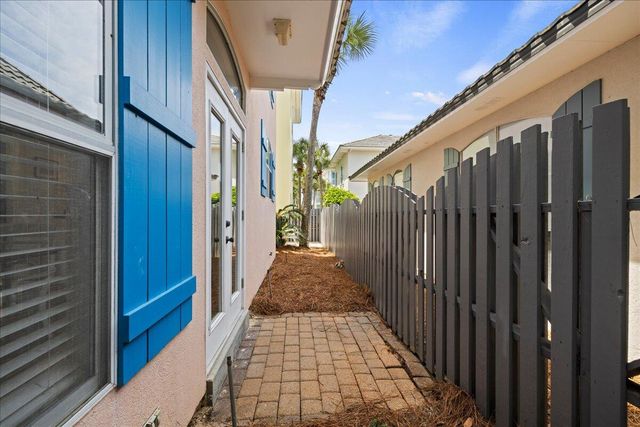 15 Pearl Cove, Miramar Beach, FL 32550