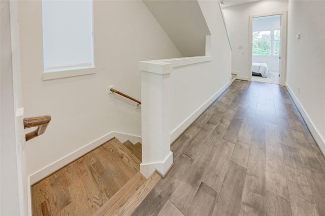5839 Dolores Street, Houston, TX 77057