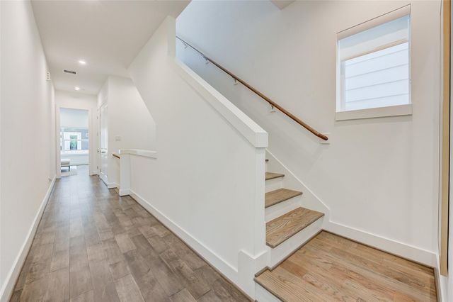 5839 Dolores Street, Houston, TX 77057