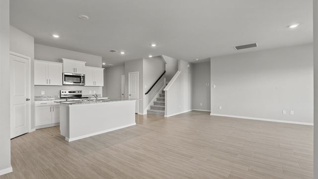 329 DEAF SMITH Street, Fort Worth, TX 76247