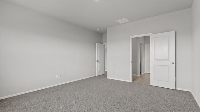 329 DEAF SMITH Street, Fort Worth, TX 76247