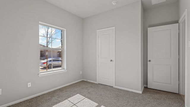 329 DEAF SMITH Street, Fort Worth, TX 76247