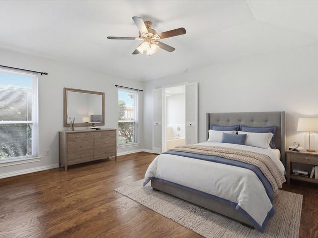 2018 Robin Hill Lane, Carrollton, TX 75007