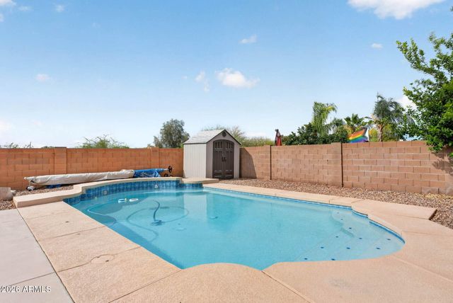 3900 E ROCK Drive, San Tan Valley, AZ 85143