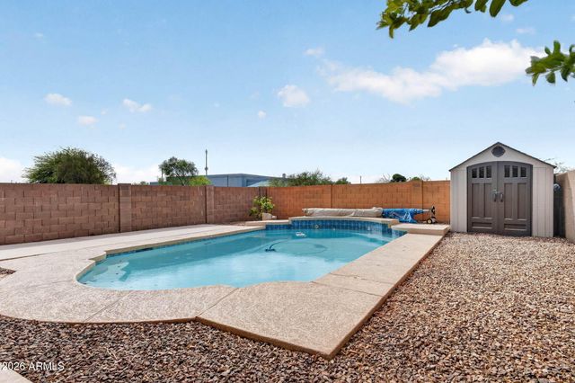 3900 E ROCK Drive, San Tan Valley, AZ 85143