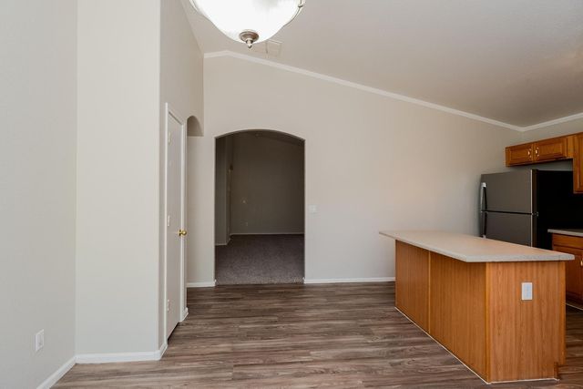 1048 E Monteleone Street, San Tan Valley, AZ 85140