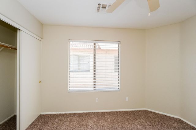 1048 E Monteleone Street, San Tan Valley, AZ 85140