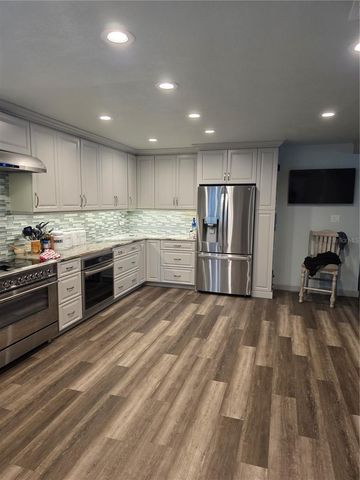 5539 DELAWARE AVENUE, New Port Richey, FL 34652