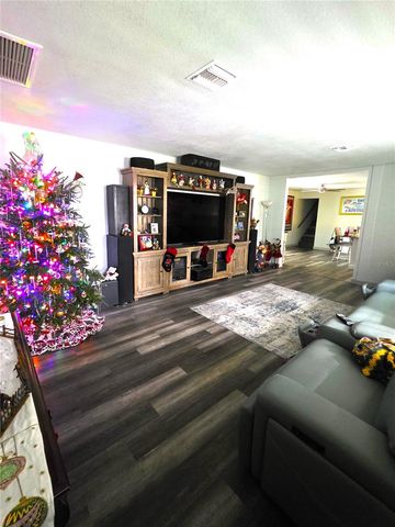 5539 DELAWARE AVENUE, New Port Richey, FL 34652