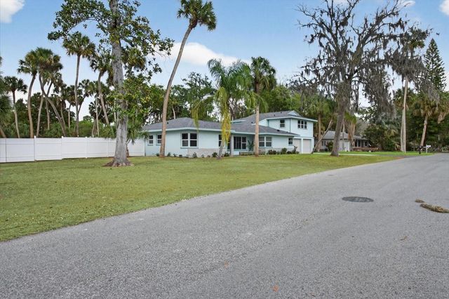 5539 DELAWARE AVENUE, New Port Richey, FL 34652