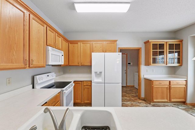 4125 Lawndale Lane N, Plymouth, MN 55446