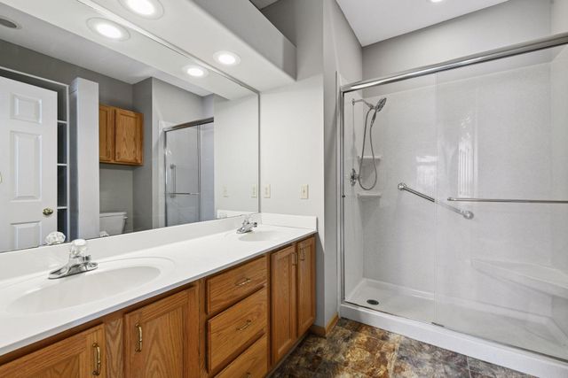 4125 Lawndale Lane N, Plymouth, MN 55446