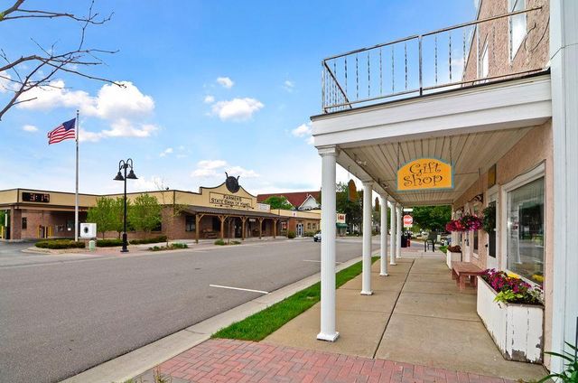 4125 Lawndale Lane N, Plymouth, MN 55446