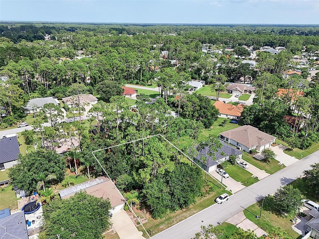 30 WELLWOOD LANE, Palm Coast, FL 32164