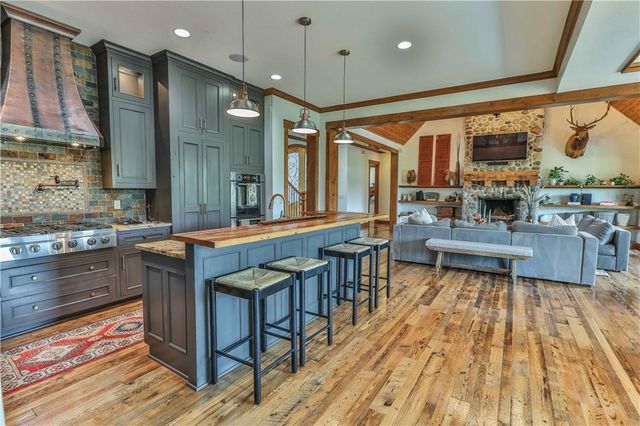 11580 S Carbondale Street, Olathe, KS 66061