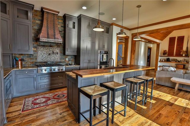 11580 S Carbondale Street, Olathe, KS 66061