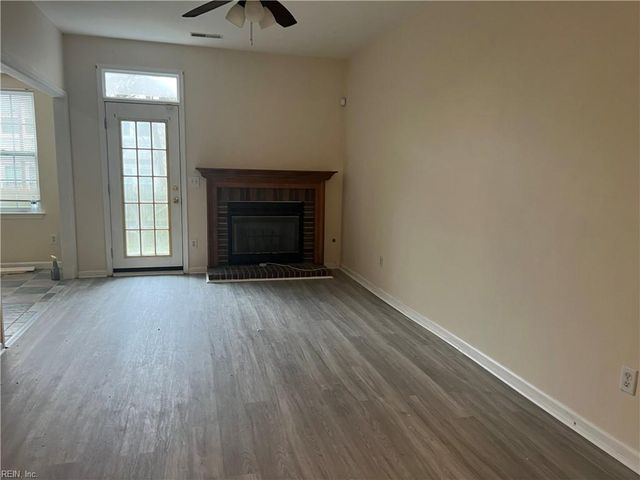 812 Elgin CT, Chesapeake, VA 23320