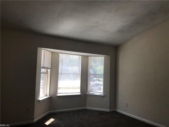 812 Elgin CT, Chesapeake, VA 23320