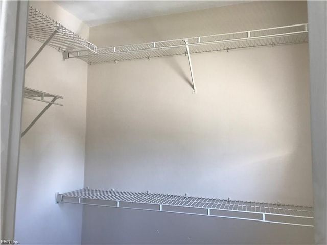 812 Elgin CT, Chesapeake, VA 23320