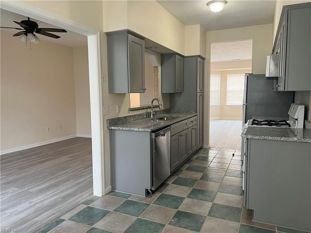 812 Elgin CT, Chesapeake, VA 23320