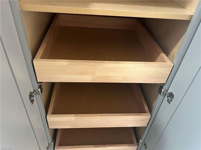 812 Elgin CT, Chesapeake, VA 23320