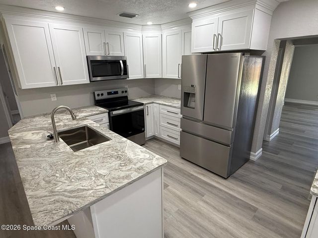 2839 Colbert Circle, Melbourne, FL 32901