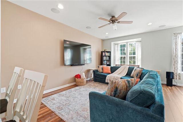 315 W Constance Rd Unit 247, Suffolk, VA 23434