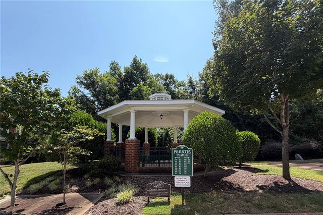 315 W Constance Rd Unit 247, Suffolk, VA 23434